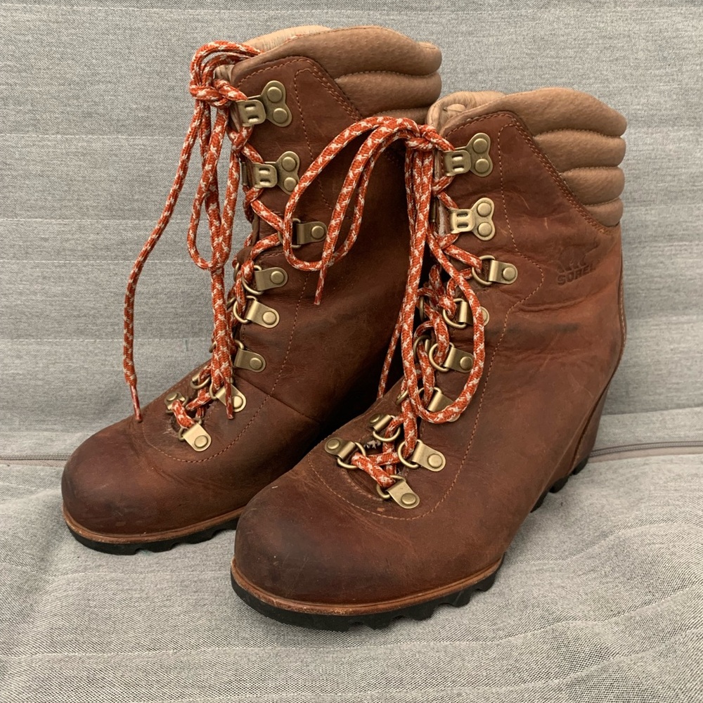 Sorel Joan of arctic size 9 boots